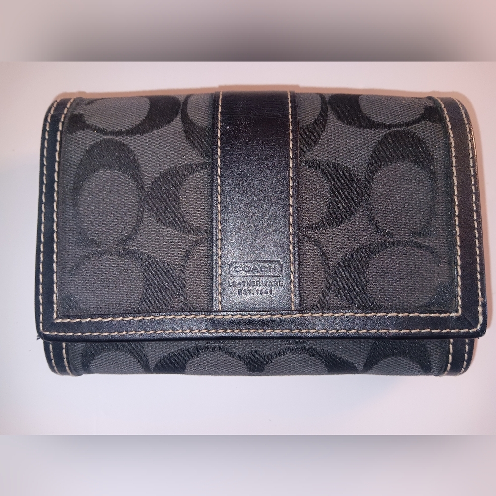 Coach Signature Wallet, Gray